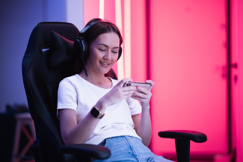 Earn real money with these five gaming apps 