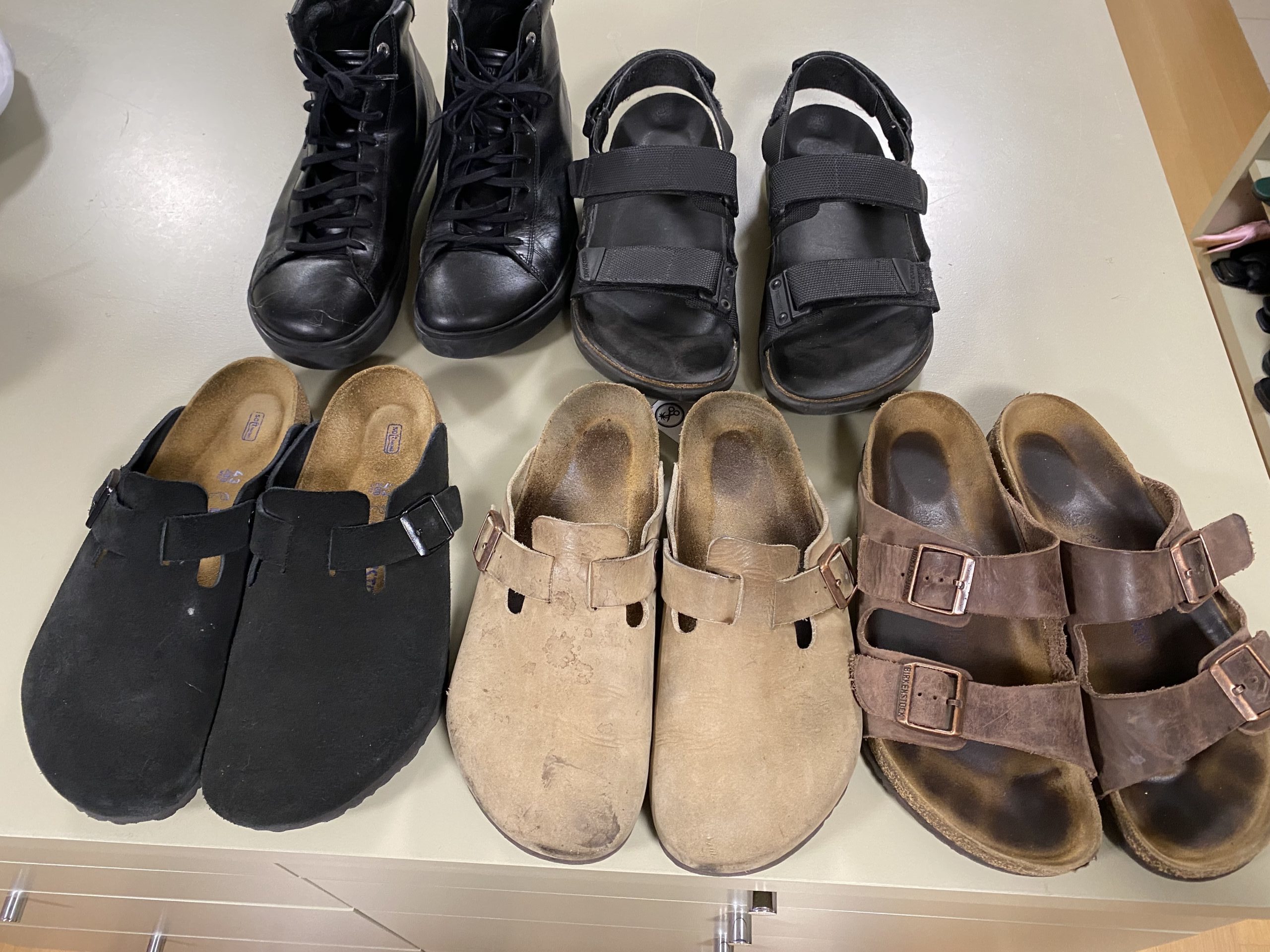 Sandals sale black friday